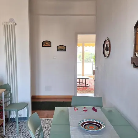 Quinto Piano Panoramic In The Center Apartment